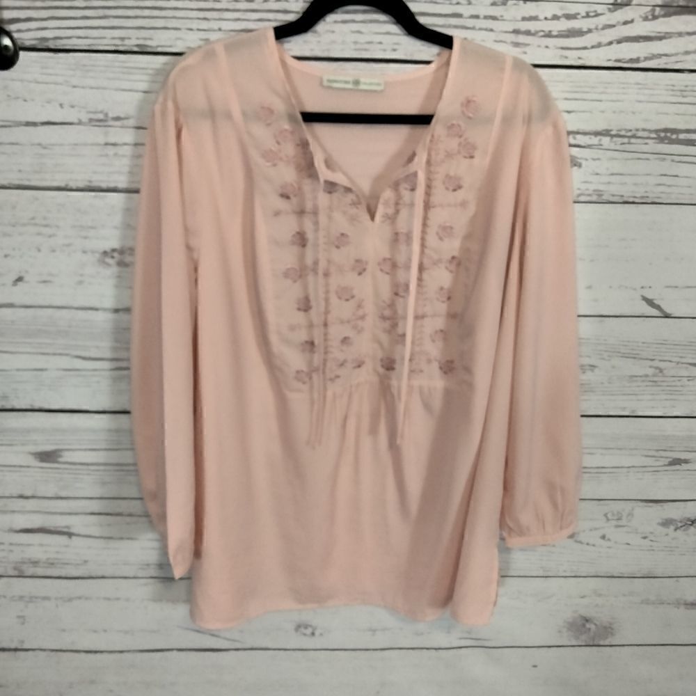 " Signature Collection" woman's blouse - Picture 2 of 8